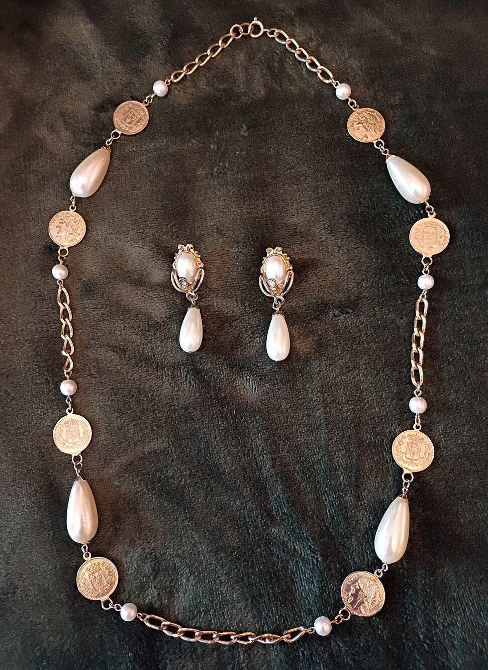 Vintage Pearl Drop Necklace and Pierced Earrings Set - Faux Pearls & Gold Tone
